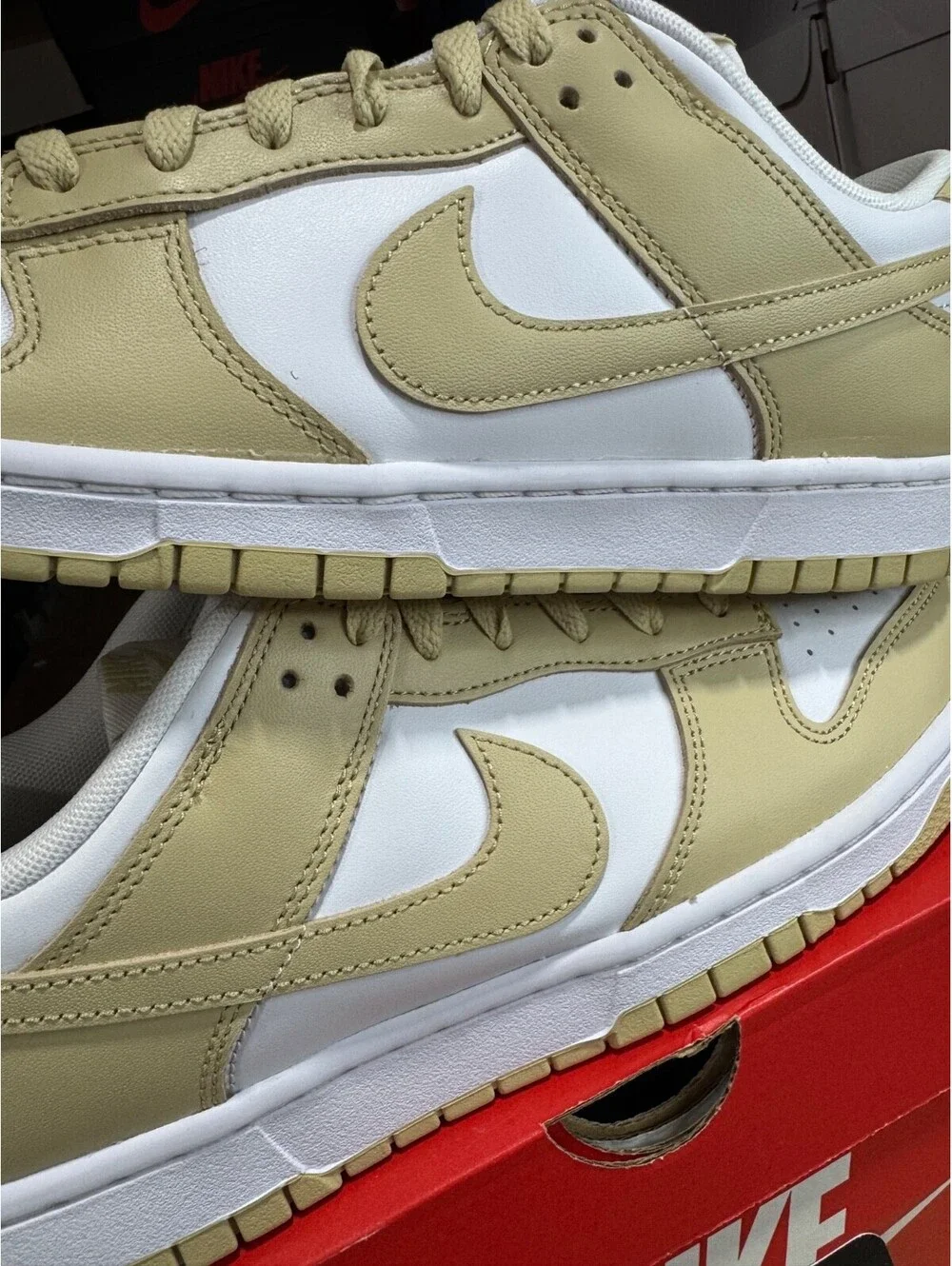 Nike Dunk Low 'Team Gold' DV0833-100 BRAND NEW MENS SIZE 10